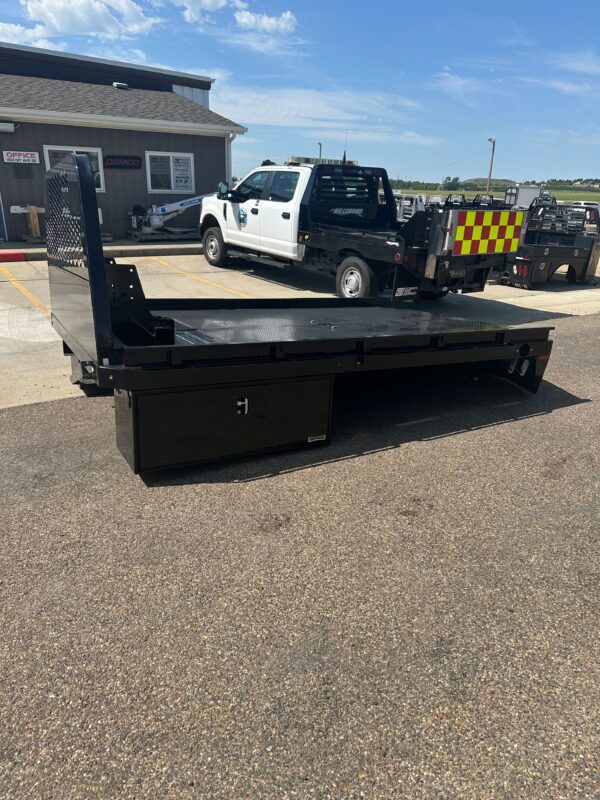 New Take-off Knapheide PGTB-116 Flatbed Package - Image 2